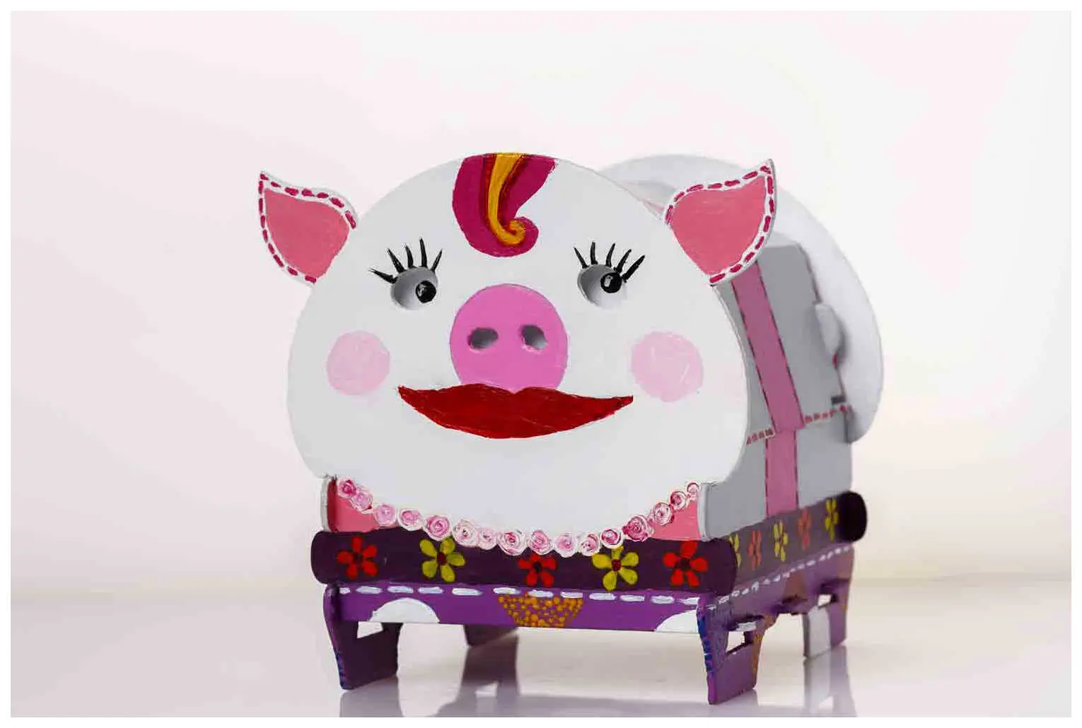 Набор для творчества Конструктор-Раскраска Свинка-копилка , в пакете с европодвесом